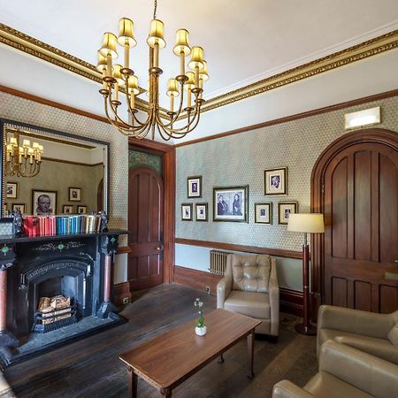 Macdonald Kilhey Court Hotel Уиган Экстерьер фото
