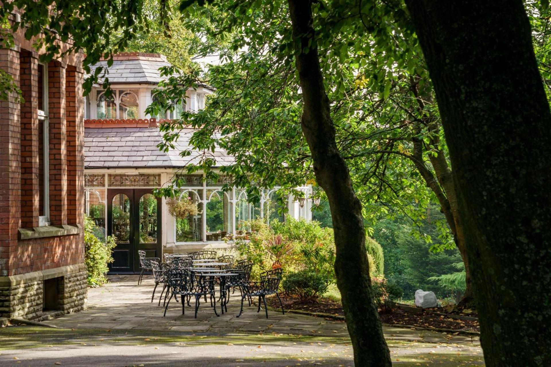 Macdonald Kilhey Court Hotel Уиган Экстерьер фото